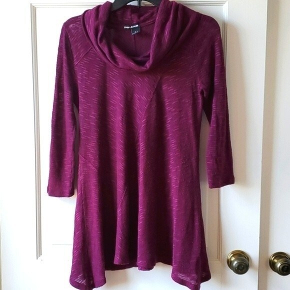 DKNY JEANS COWL NECK FLOWY TUNIC SWEATER SZ MEDIUM BURGUNDY PURPLE LAGENLOOK - Picture 1 of 8